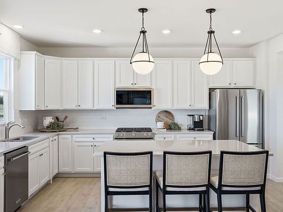 Island Seating in Kitchen