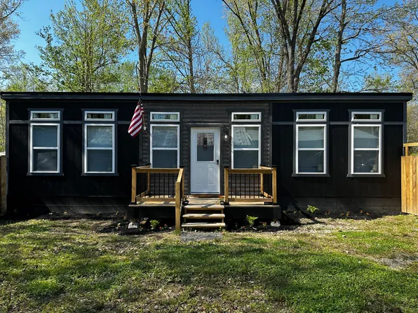 160 Cardinal Ln, Worthville, KY 41098
