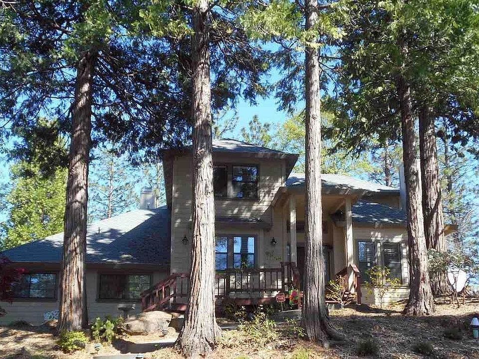 1st image of 22661 Cedar Pines Ave
