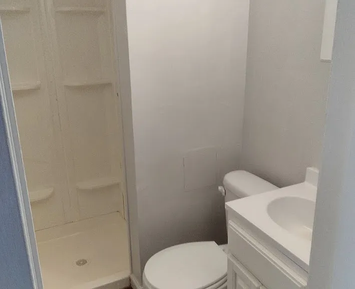 80 Sedgwick Ave #3 — Photo 2