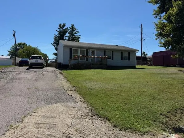 305 Albert Sidney Johnston Ave, Maysville, KY 41056