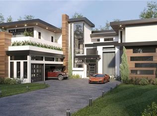 3020 Royal Oak Dr, Marietta, GA 30068