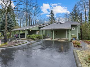 13217 SE 256th St APT D4, Kent, WA 98042