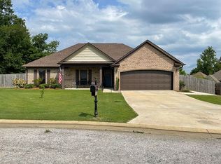 114 Ruger Dr, Guntown, MS 38849