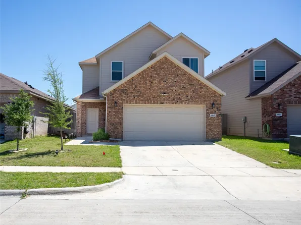 2217 Diamond Dr, Grand Prairie, TX 75051