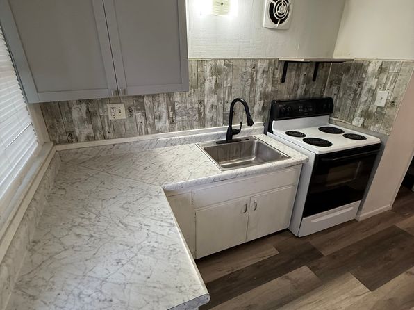 204 W Guertin St #2