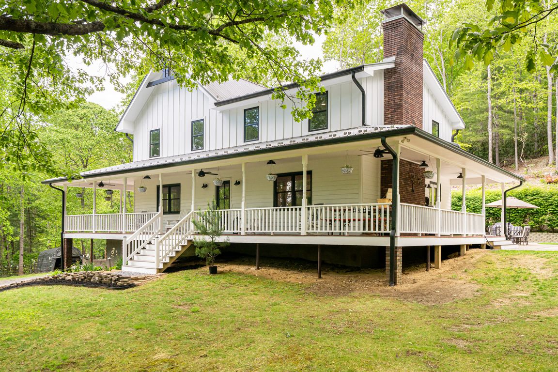 48-Walter-Morgan-Dr-Asheville-NC-01