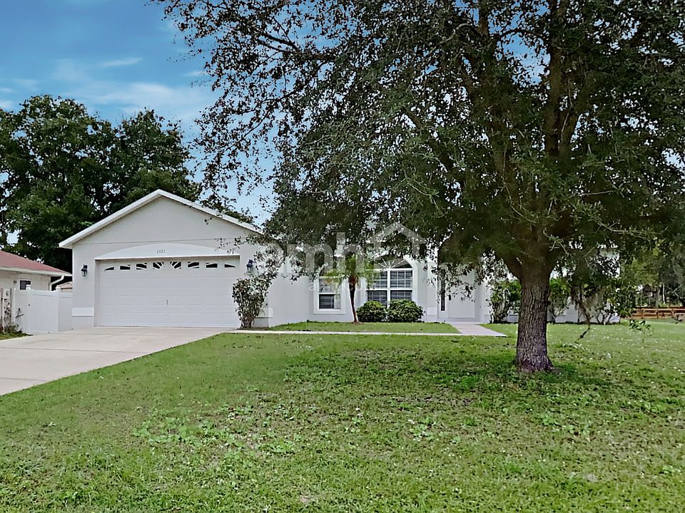 1st image of 1021 Heron Ct