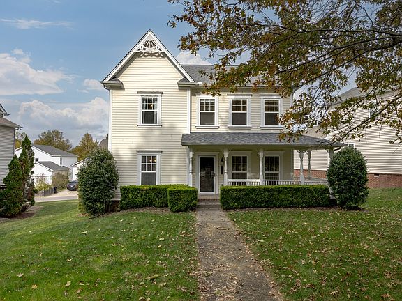 2nd image of 1530 Liberty Pike