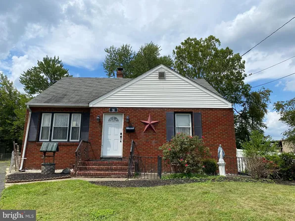 31 Saint Charles Pl, Runnemede, NJ 08078