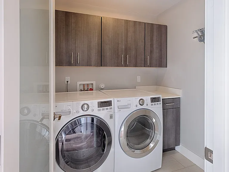 5028 Puget Blvd SW — Photo 17