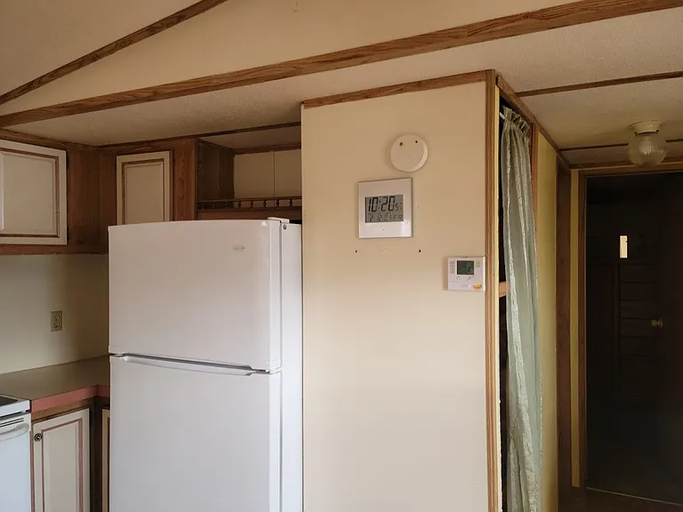 1832 Kent Dr — Photo 3