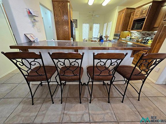 4th image of 507 Oakwood Dr
