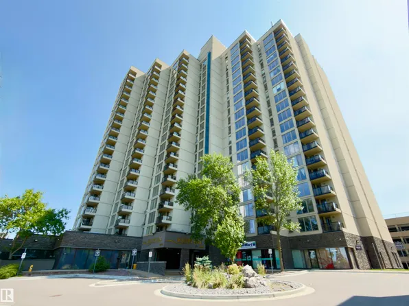 10149 Saskatchewan Dr NW #700, Edmonton, AB T6E 6B6
