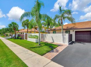 398 SW 28th Ave, Delray Beach, FL 33445