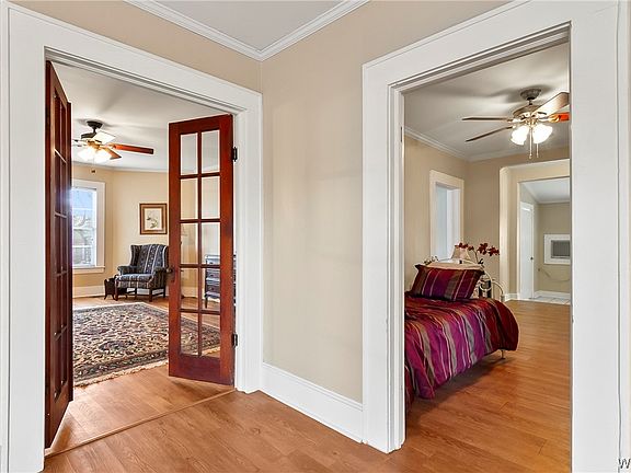 4th image of 514 3rd St SE