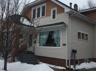 2606 Bate St #B, Racine, WI 53403