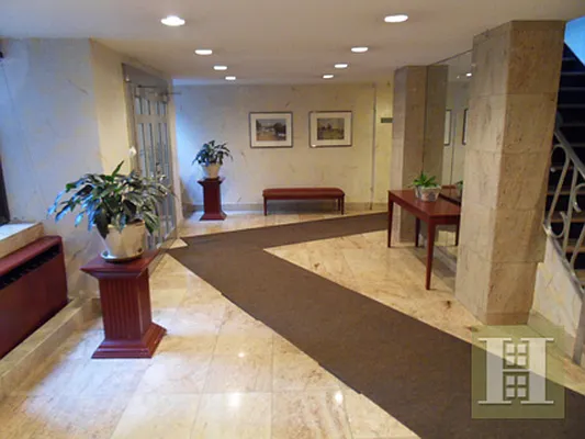 Rented by Halstead Real Estate | media 29