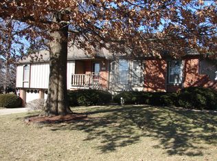 603 NW Roanoke Dr, Blue Springs, MO 64014