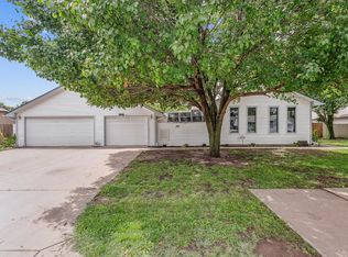 2819 W Hadden Ave, Wichita, KS 67217