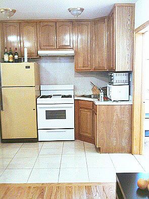 3rd image of 3058 34th St APT 3F