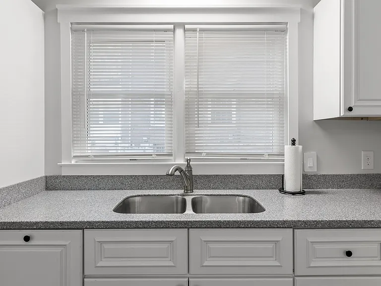 1717 Versailles Rd — Photo 12