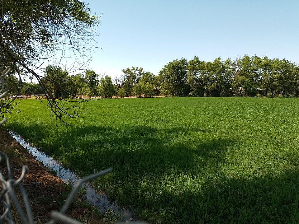 2nd image of 1 Peyton Ln
