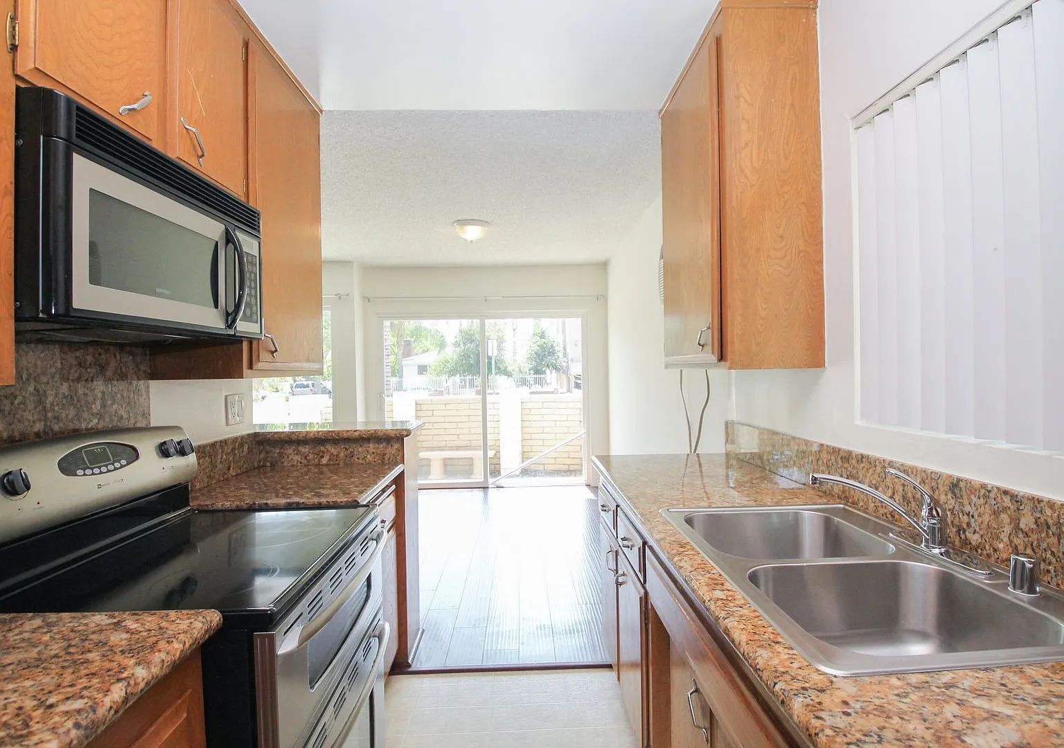 12231 Moorpark St. — Photo 4