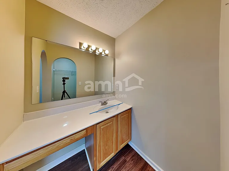 103 Spring Brook Ct — Photo 17