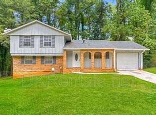 1462 Cedar Ridge Ct, Stone Mountain, GA 30083