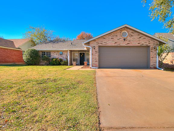 5th image of 2105 Tanglewood Dr