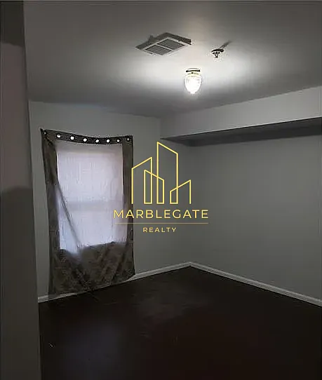 61-63 Voorhees St #11 — Photo 3