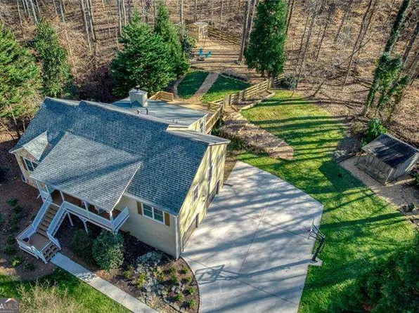 30 Wembley Dr, Dallas, GA 30157