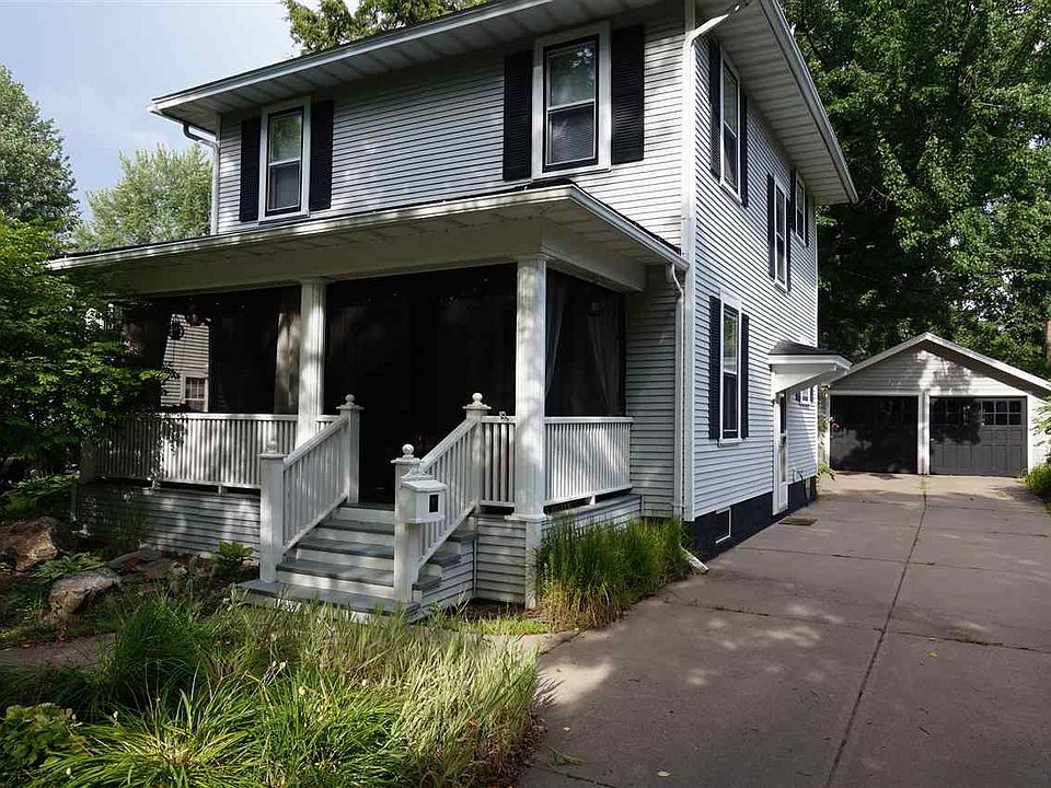 1st image of 2413 Oakwood Blvd