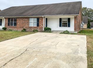 3221-A Moseley Dr, Greenville, NC 27858