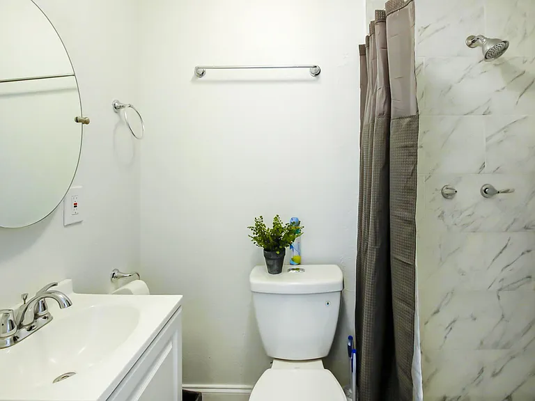 Sugarcreek Dr — Photo 9