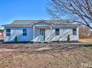 2078 White Memorial Church Rd, Willow Spring, NC 27592