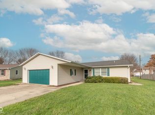 2462 W Southwind Ct, Columbus, IN 47201