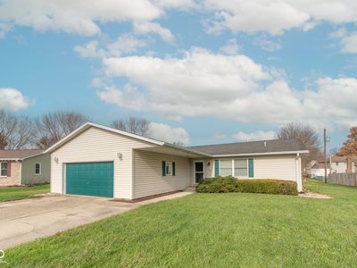2462 W Southwind Ct, Columbus, IN, 47201