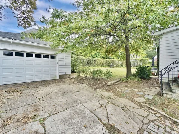 695 Oakland Avenue image 1 of 67