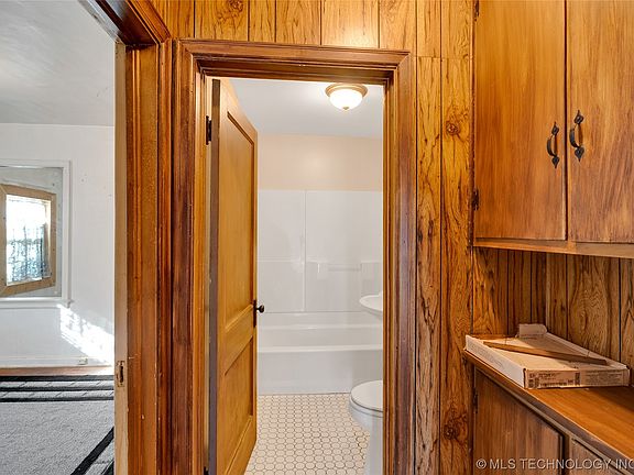 5th image of 324 N Coo Y Yah St