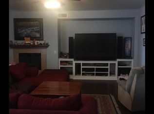 8343 Jefferson Ct, Oak Hills, CA 92344