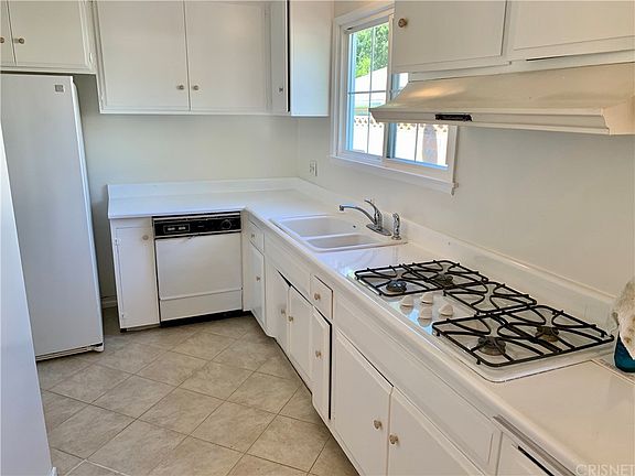 5th image of 6212 Platt Ave