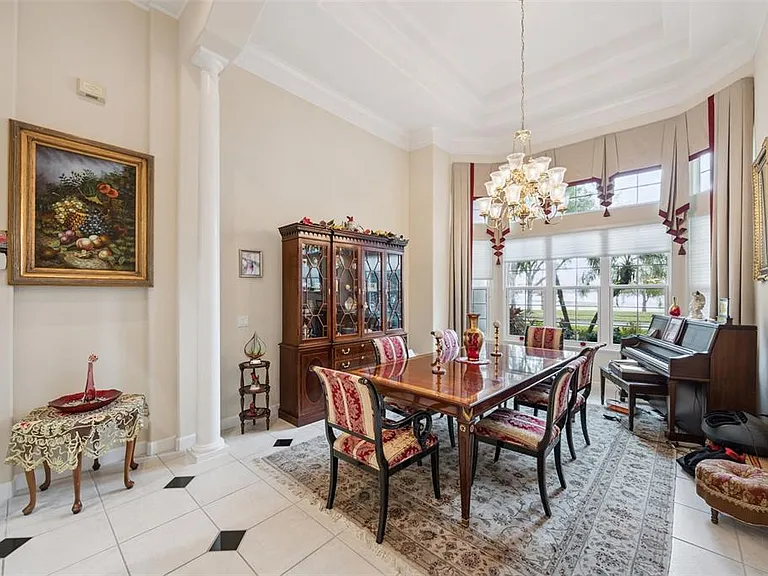 8742 Southern Breeze Dr — Photo 20