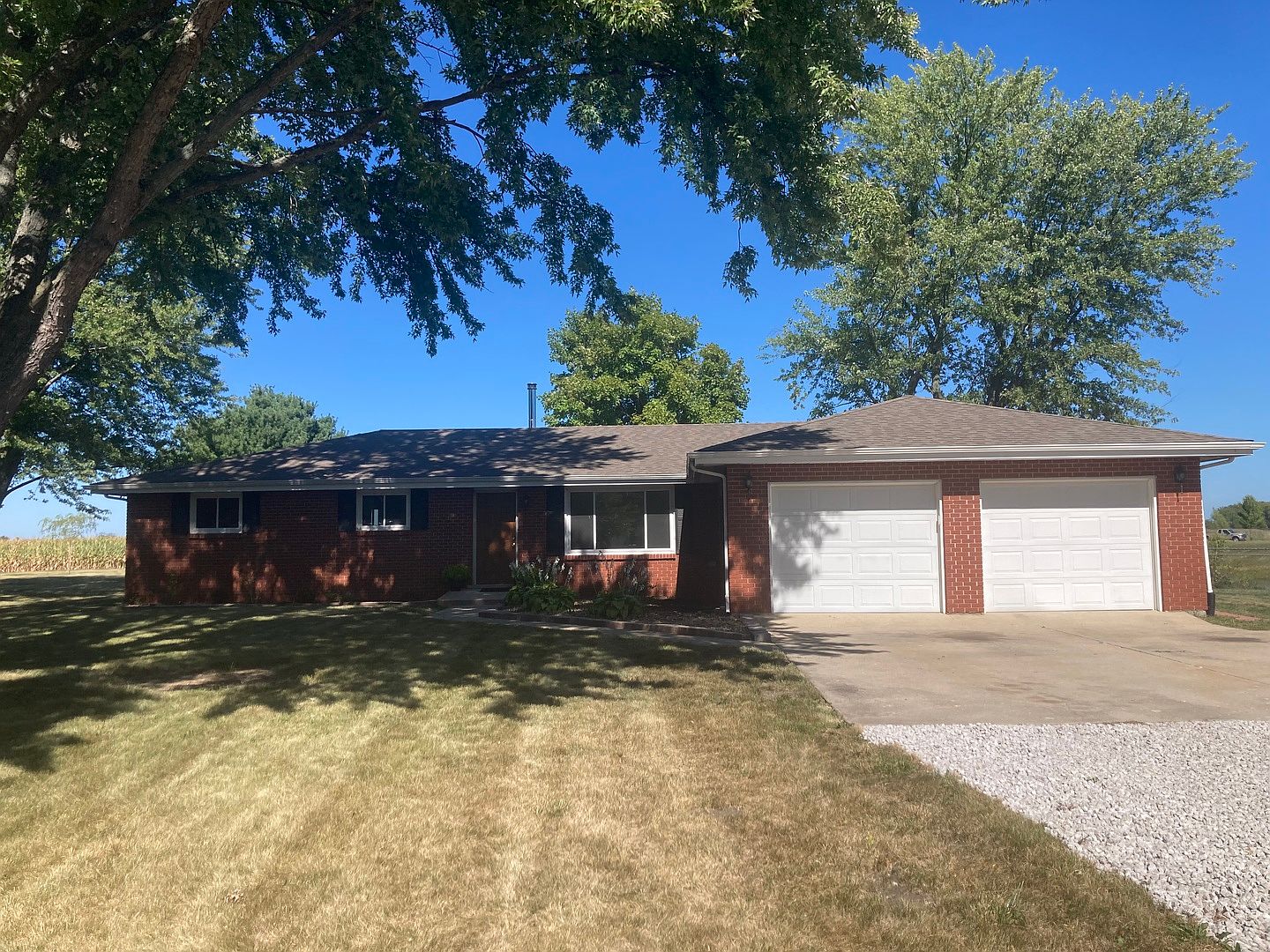 136 N Saint Louis St, Elwood, IL 60421 MLS 11875617 Zillow
