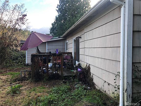 3rd image of 5413 112th Ave E
