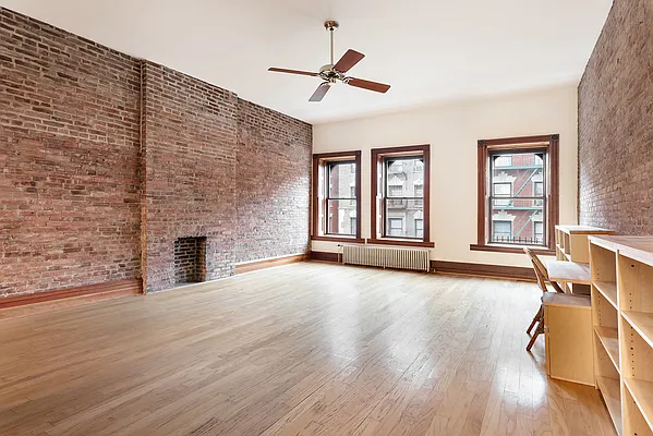 Rented by Warburg | media 16