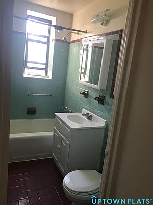 Rented by Uptown Flats LLC | media 2