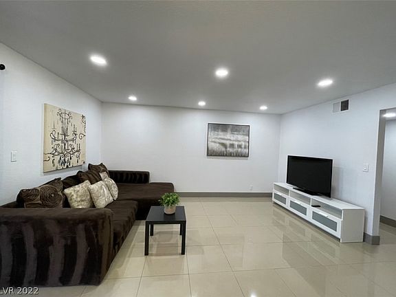 5th image of 5260 Indian River Dr Unit 249