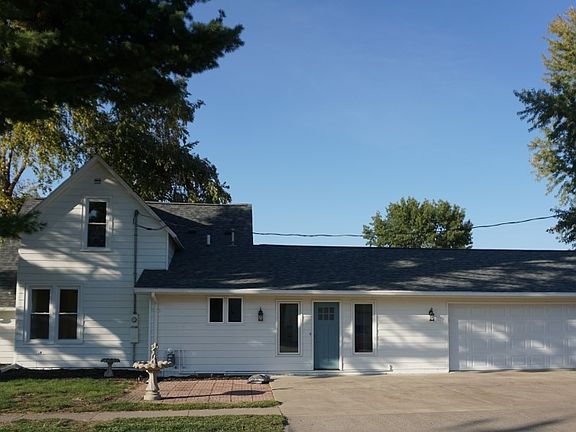 2nd image of 308 W Pleasant St